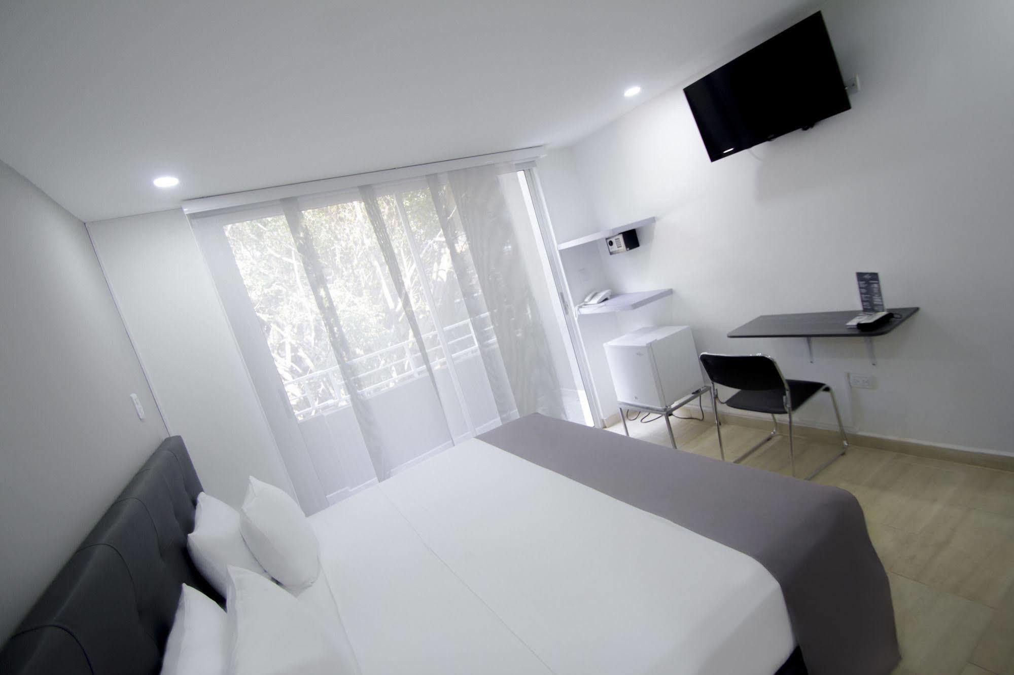 Element Hotel Medellin Exterior photo